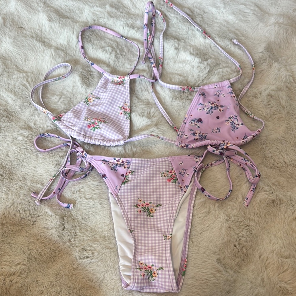Aeropostale Floral Lavender Bikini Set